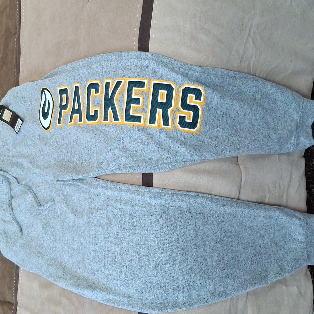 NFL Gray Sweatpants with Green Bay Packer Logo